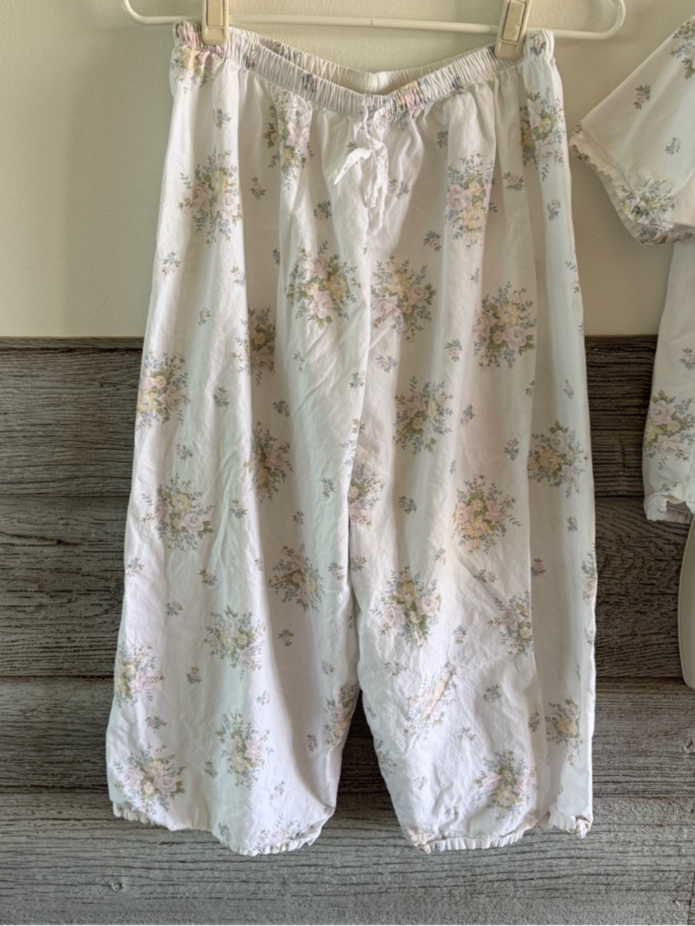 Vintage Loungerie Floral Pajama Set M/L Made in USA Cottagecore Button (I1) - Picture 4 of 12